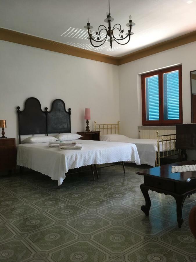 Casa Degli Zii Appartamento Guido Luni ภายนอก รูปภาพ
