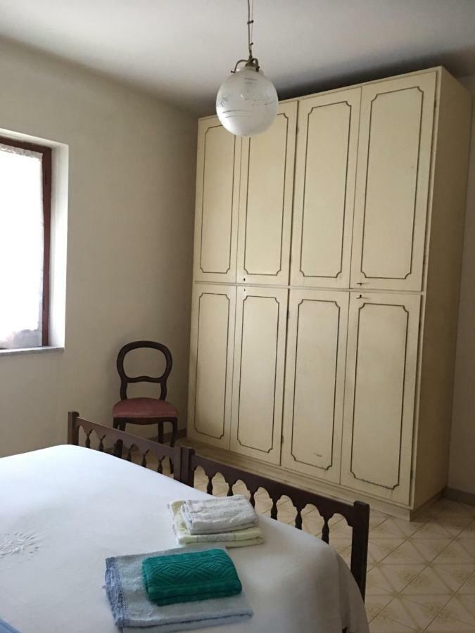 Casa Degli Zii Appartamento Guido Luni ภายนอก รูปภาพ