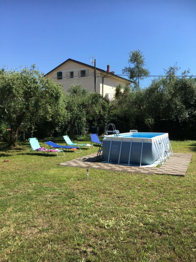 Casa Degli Zii Appartamento Guido Luni ภายนอก รูปภาพ