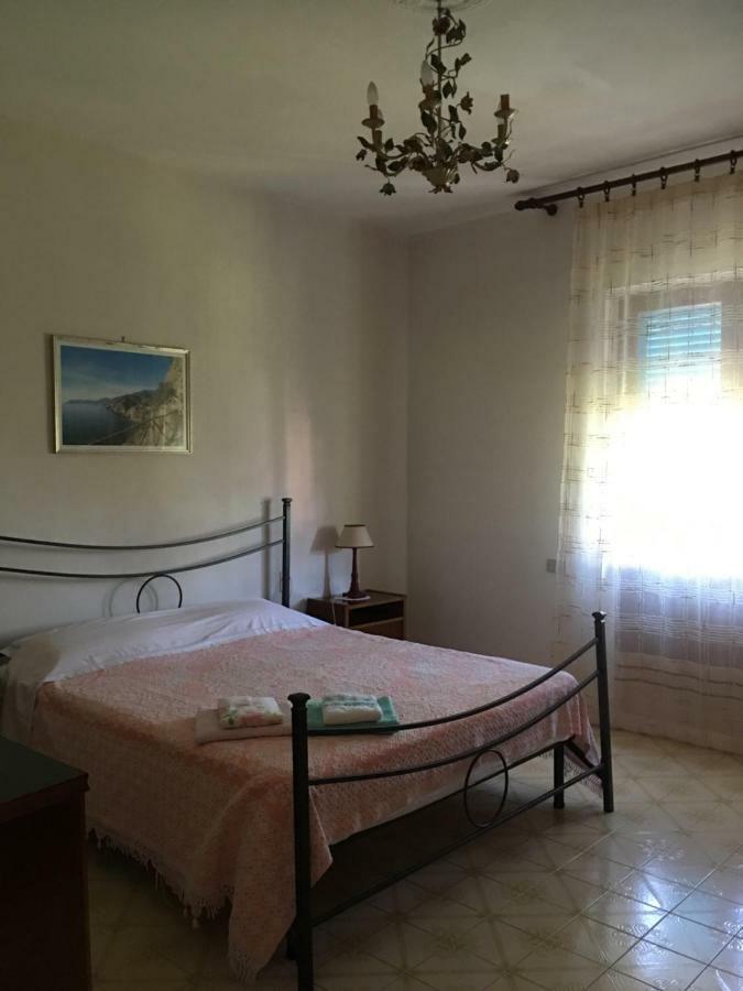 Casa Degli Zii Appartamento Guido Luni ภายนอก รูปภาพ